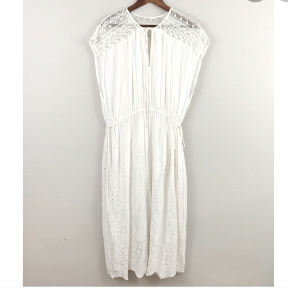 ASTR The Label Ivory White Eyelet Lace Boho Dress